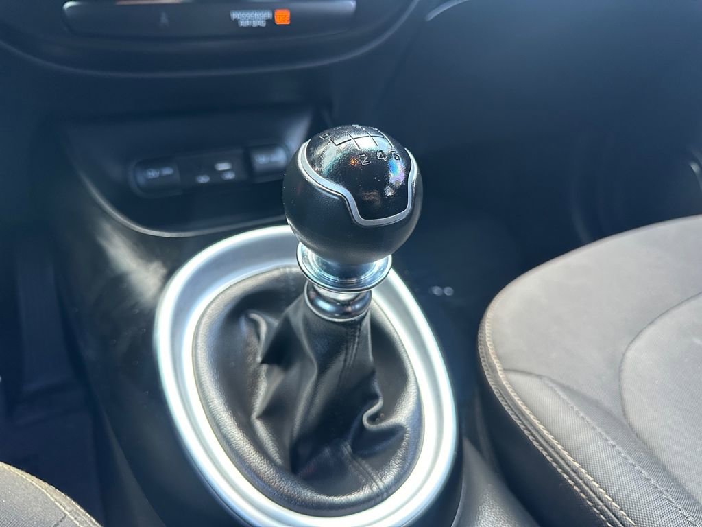 Used 2016 Kia Soul image 15