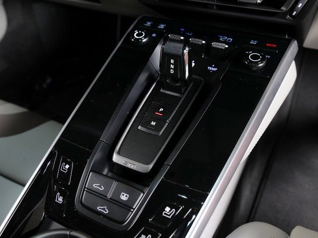 Certified 2025 Porsche 911 Turbo S AWD/4WD image 16