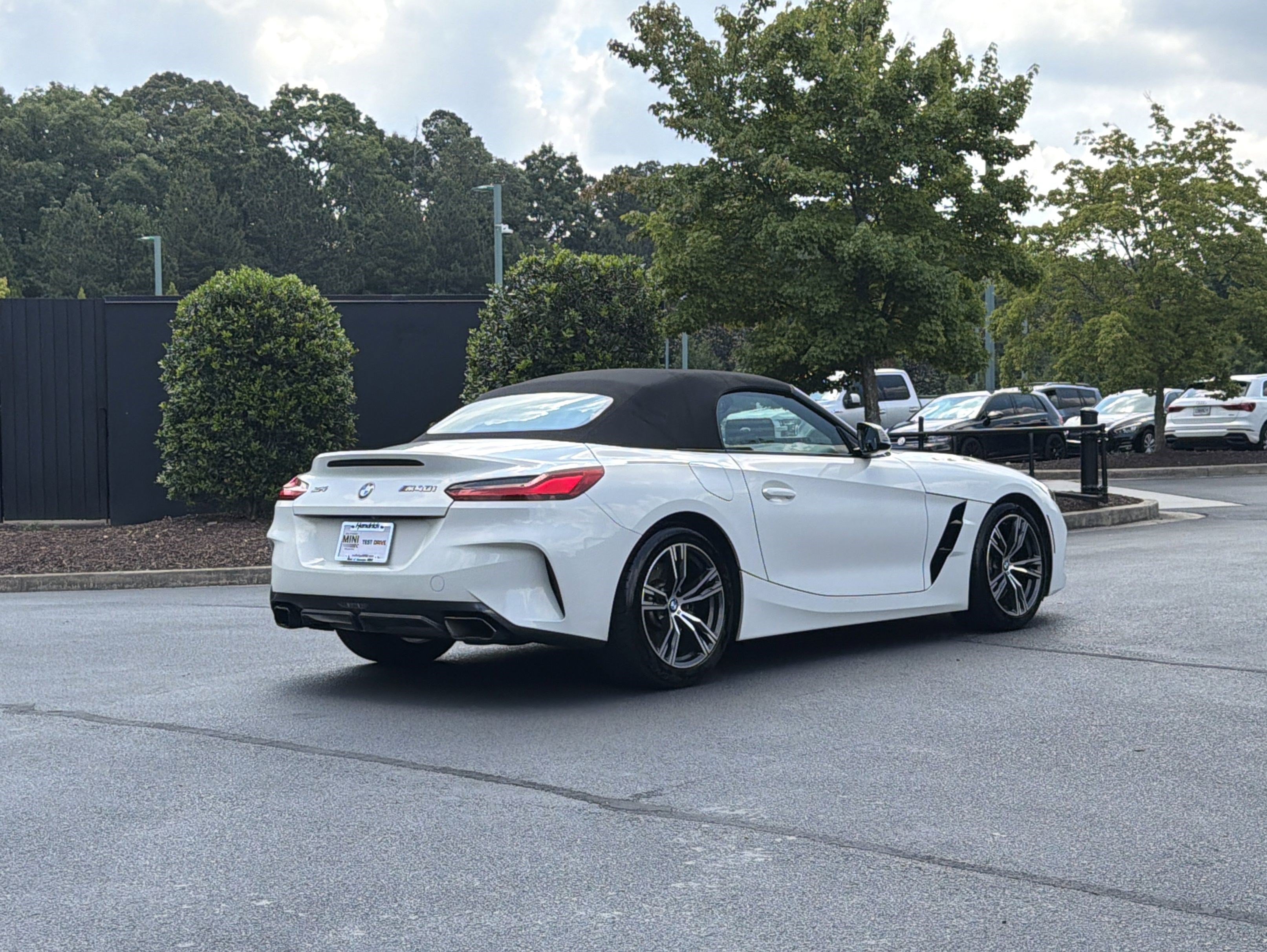Used 2022 BMW Z4 M40i RWD image 36