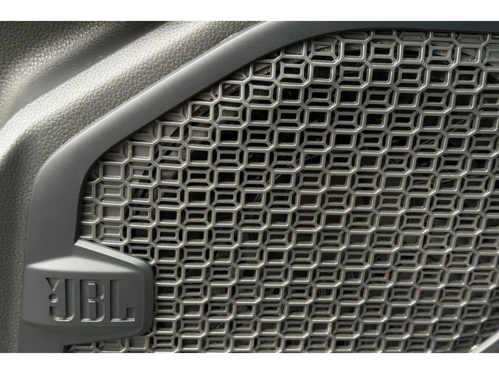 Used 2024 Toyota Tacoma Limited w/ Limited Package (LT) image 19