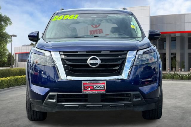 Used 2024 Nissan Pathfinder SV FWD image 10