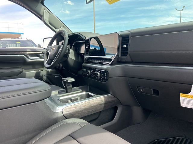 New 2026 Chevrolet Silverado 1500 LTZ w/ Z71 Off-Road Package AWD/4WD image 34