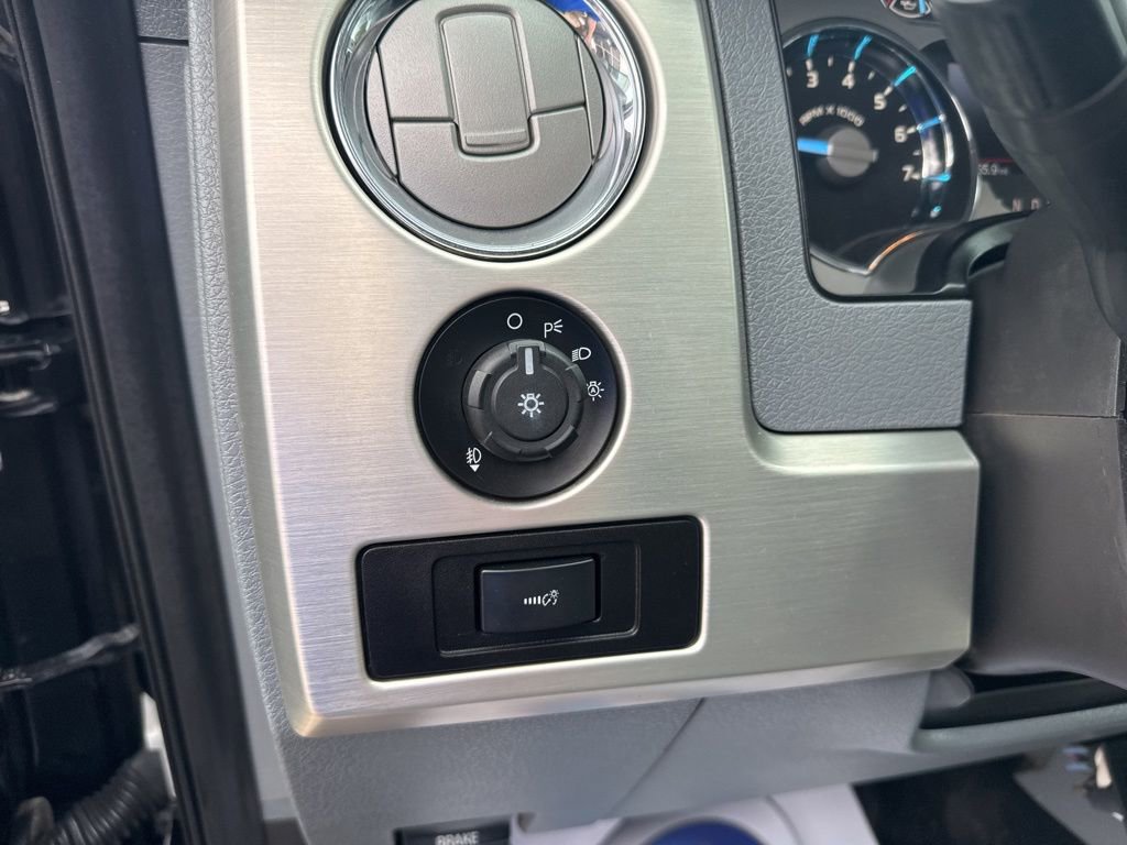 Used 2012 Ford F150 Platinum AWD/4WD image 10