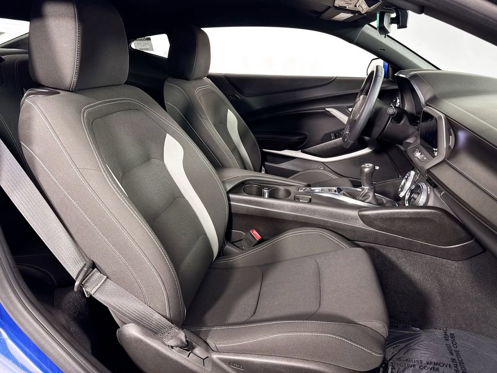 Used 2019 Chevrolet Camaro LT w/ RS Package image 27