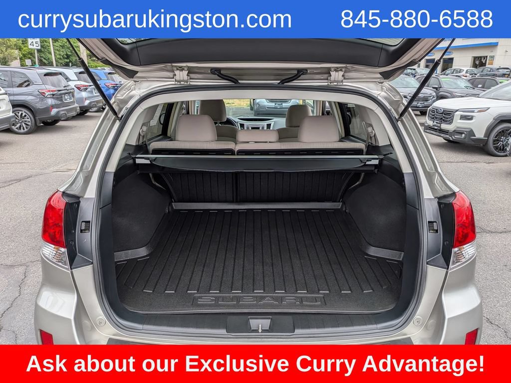Used 2014 Subaru Outback 2.5i Premium AWD/4WD image 5