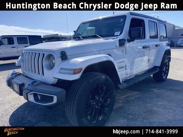 Used 2023 Jeep Wrangler Unlimited Sahara w/ Cold Weather Group image 1
