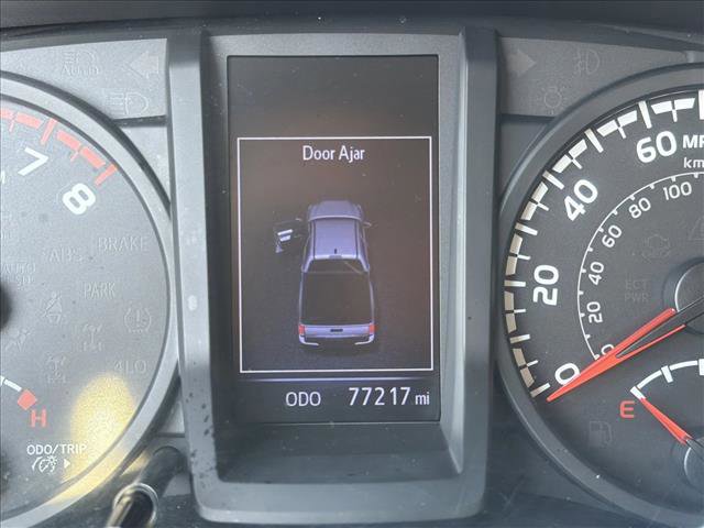 Used 2018 Toyota Tacoma SR w/ SR Convenience Package image 15