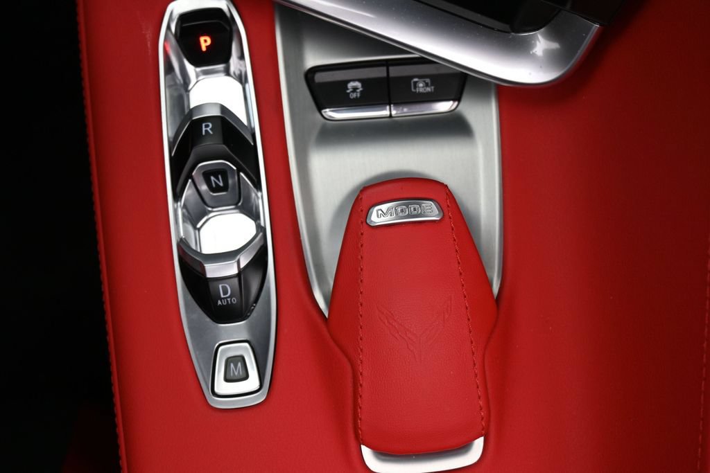 Used 2025 Chevrolet Corvette Z06 RWD image 18