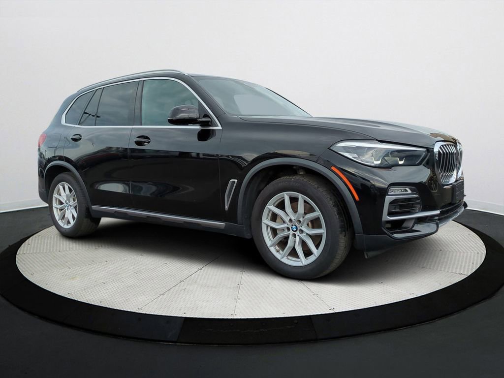 Used 2019 BMW X5 xDrive40i w/ Convenience Package image 2