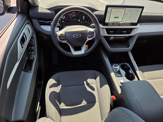 New 2026 Ford Explorer Active RWD image 33