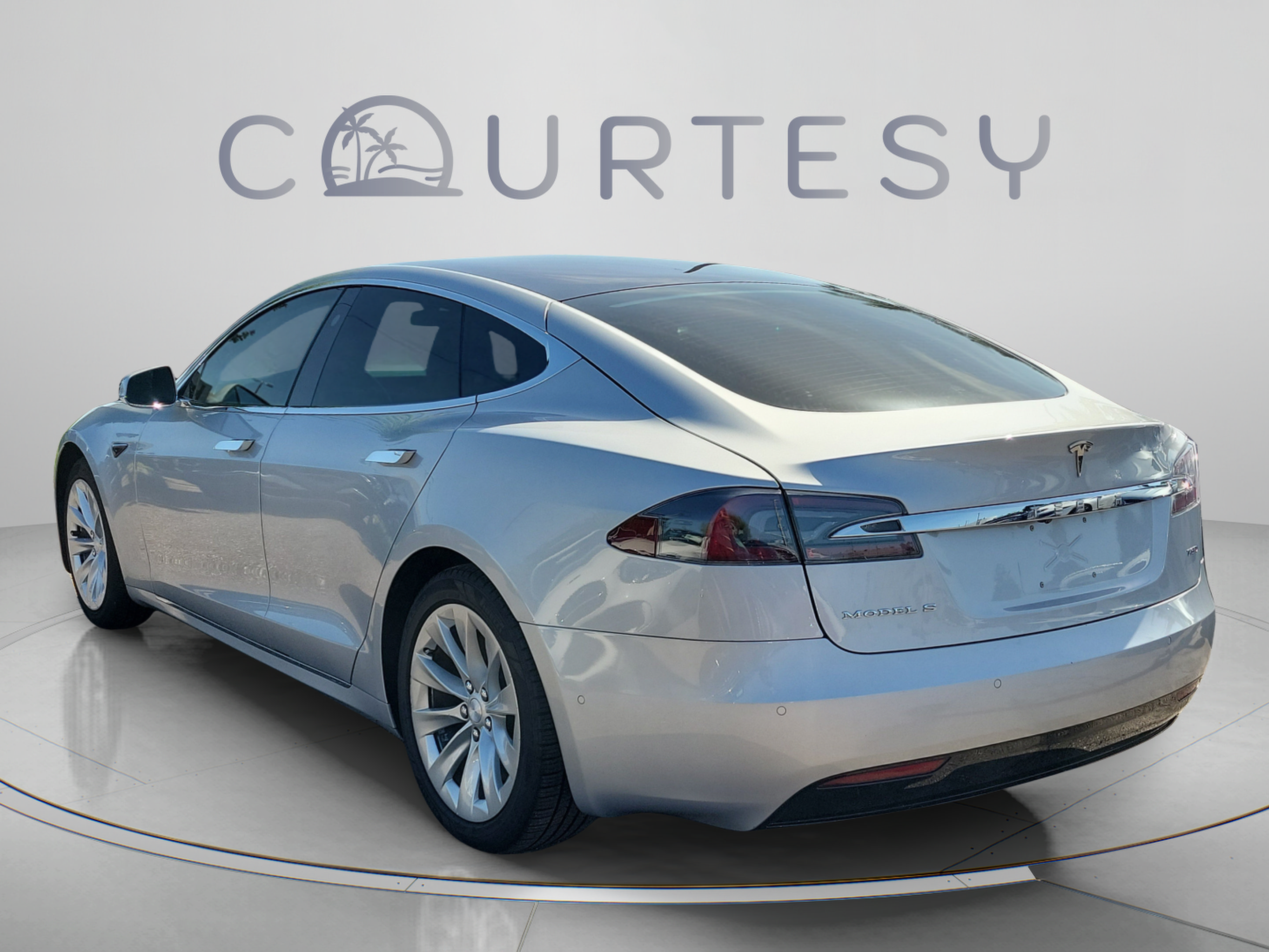 Used 2018 Tesla Model S 75D AWD/4WD image 2