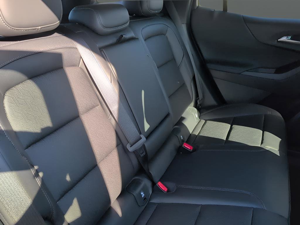 New 2026 Chevrolet Equinox LT w/ Convenience Package II AWD/4WD image 27