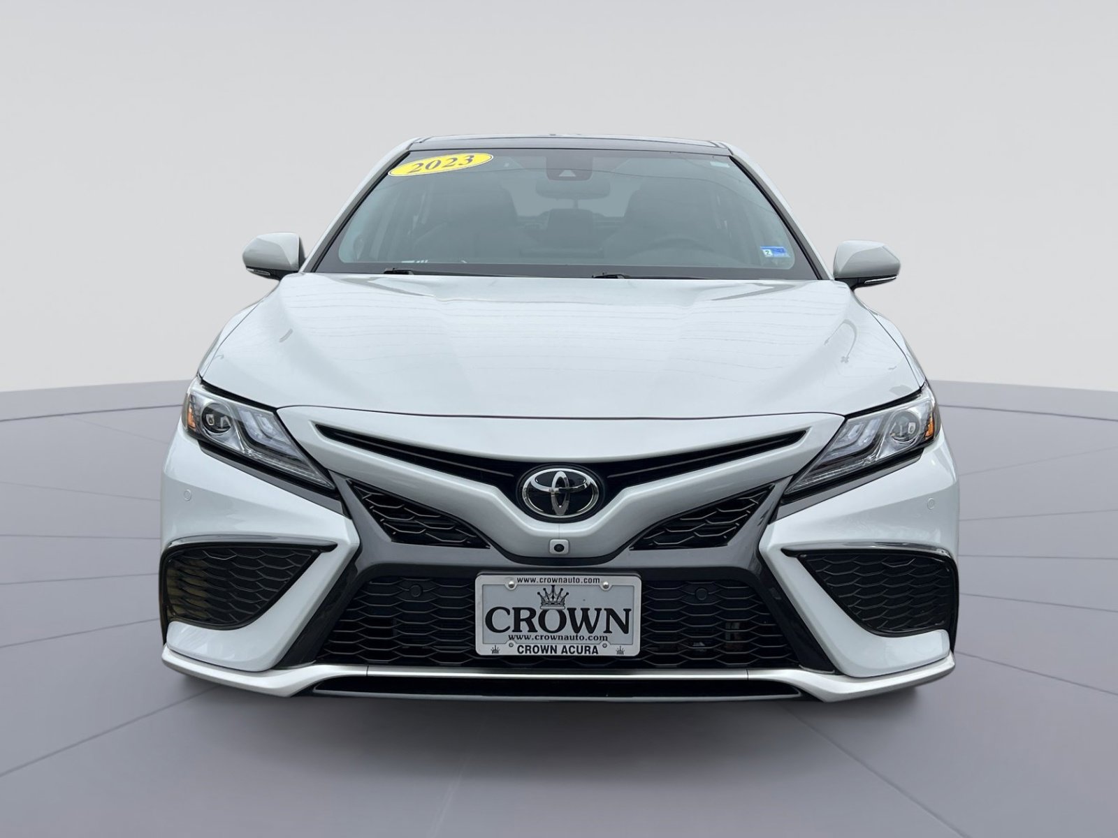 Used 2023 Toyota Camry XSE w/ Navigation Package image 8