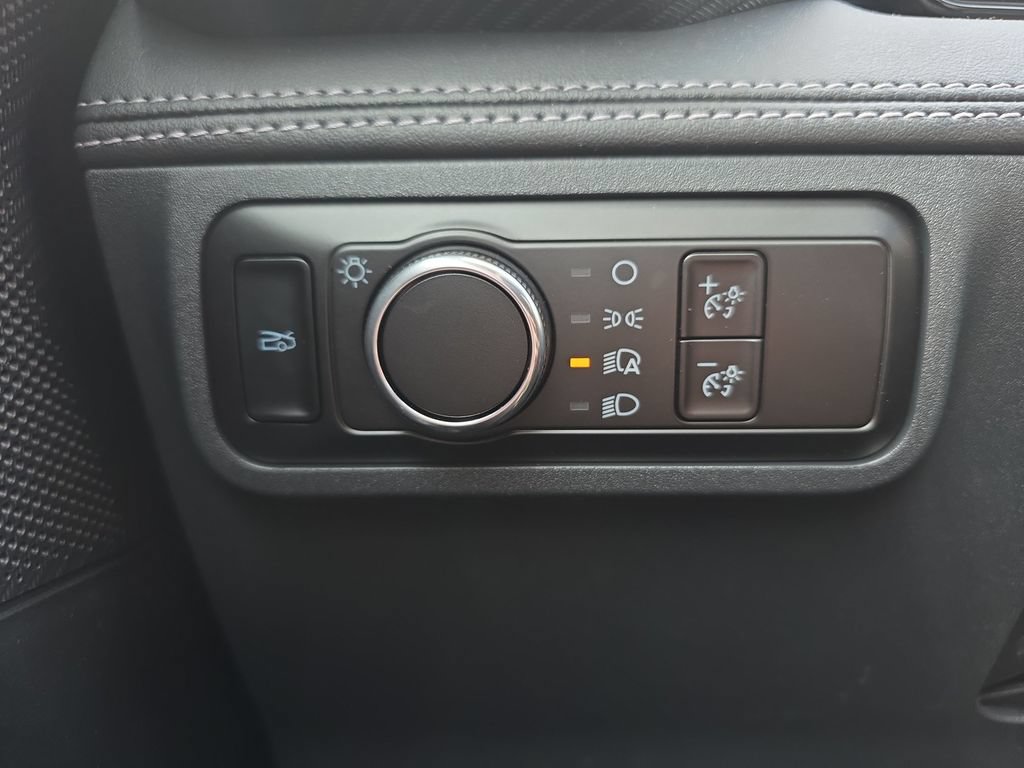 Used 2025 Ford Mustang GT Premium RWD image 41