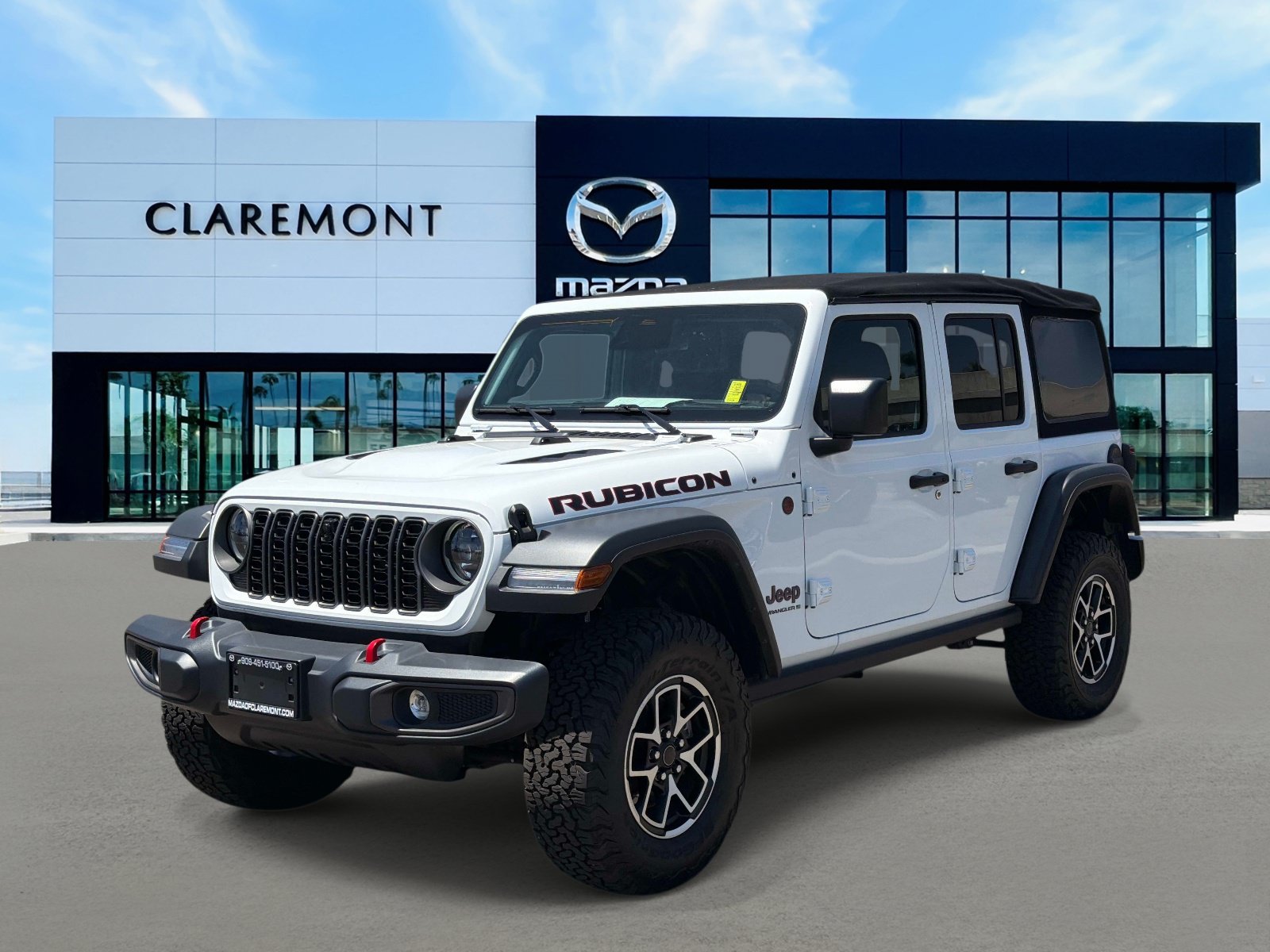 Used 2025 Jeep Wrangler Unlimited Rubicon w/ Safety Group AWD/4WD image 3