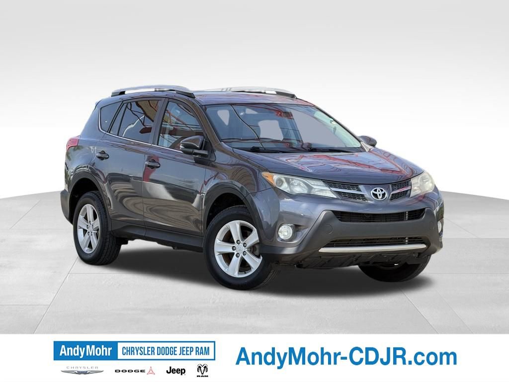 Used 2014 Toyota RAV4 XLE FWD image 1