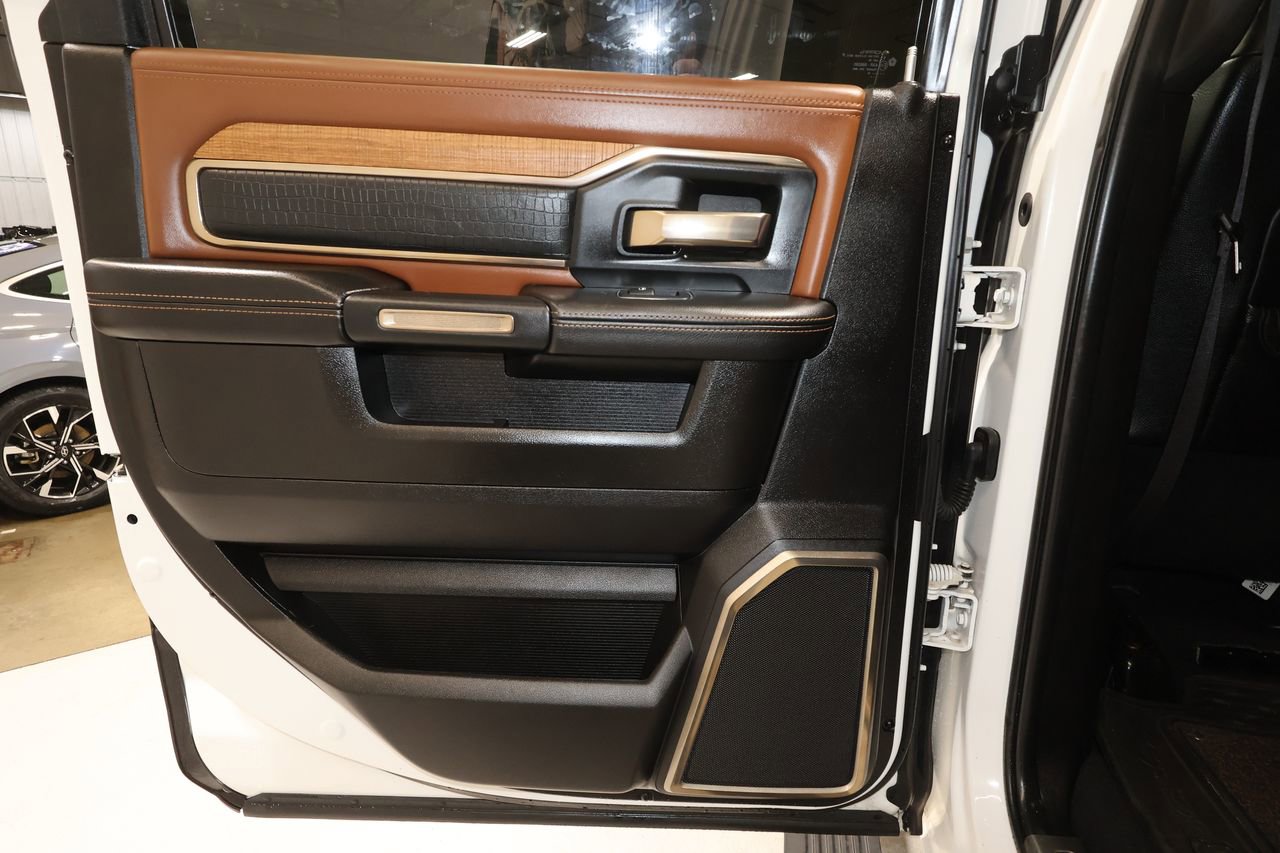 Used 2019 RAM 3500 Limited image 21