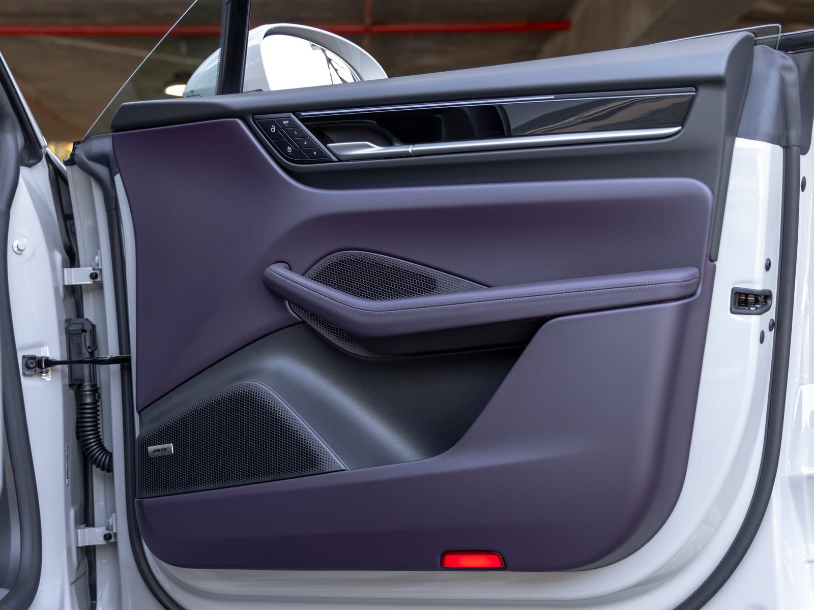 New 2026 Porsche Macan Electric RWD image 52