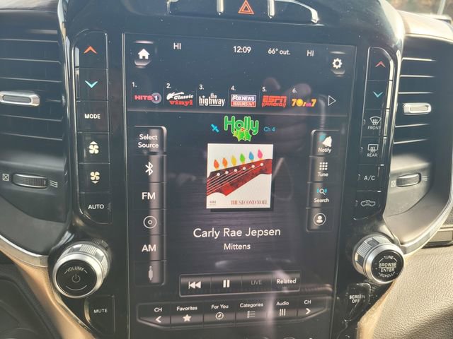 Used 2019 RAM 1500 Laramie image 22