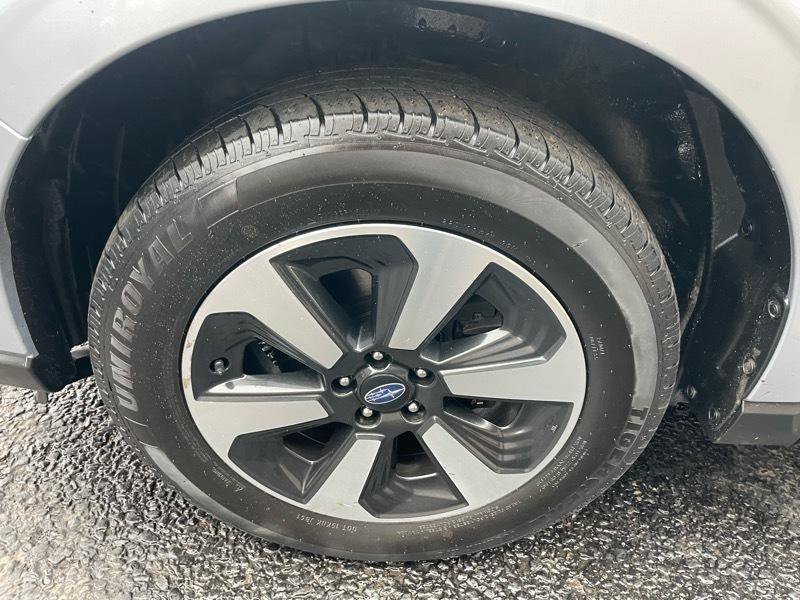 Used 2017 Subaru Forester 2.5i w/ Alloy Wheel Package AWD/4WD image 13