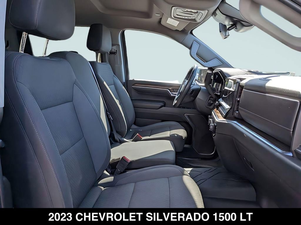 Used 2023 Chevrolet Silverado 1500 LT w/ Protection Package AWD/4WD image 32