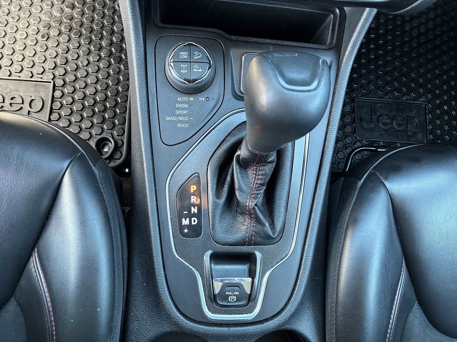 Certified 2020 Jeep Cherokee Trailhawk image 20