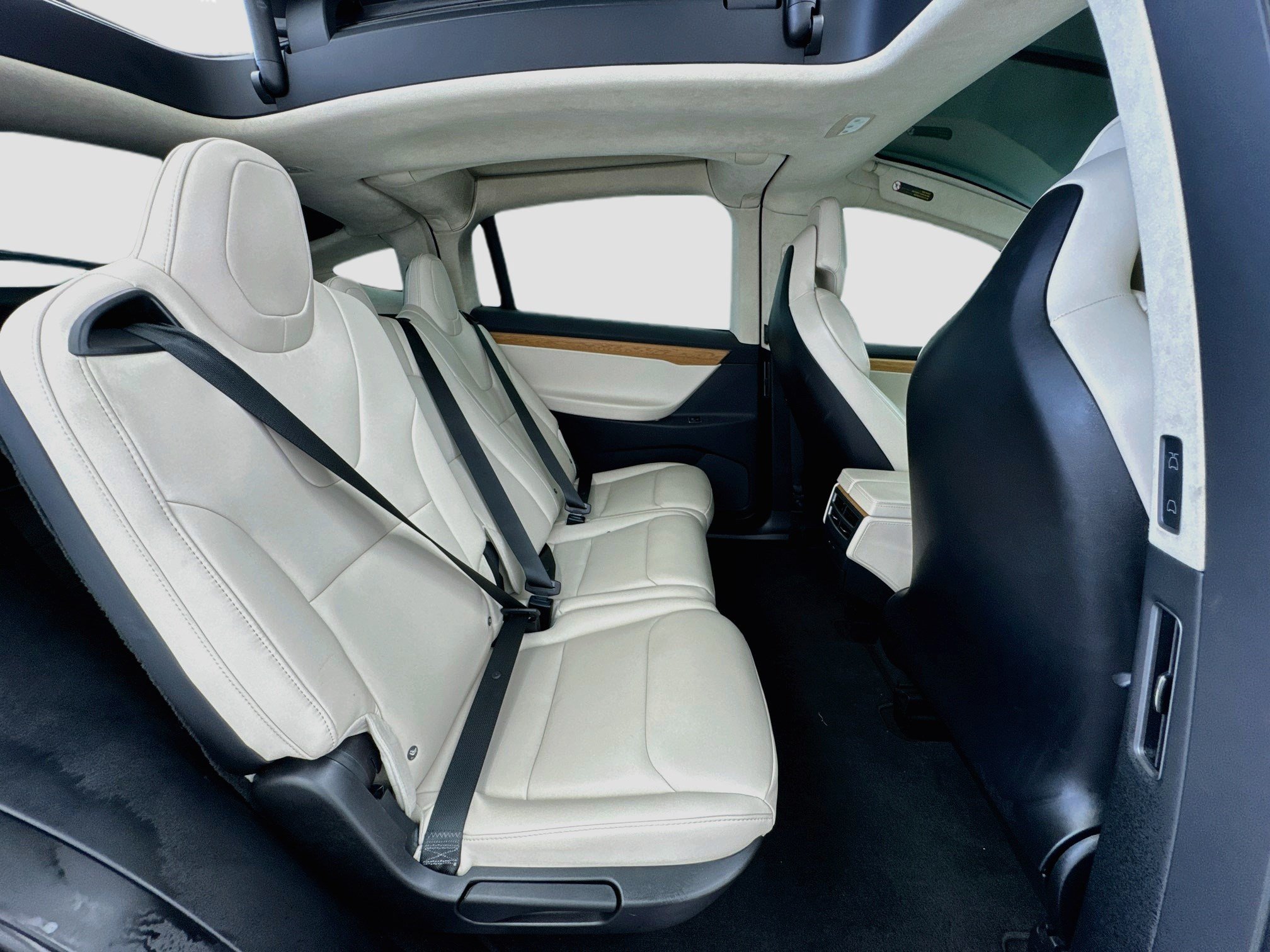 Used 2019 Tesla Model X 100D AWD/4WD image 18