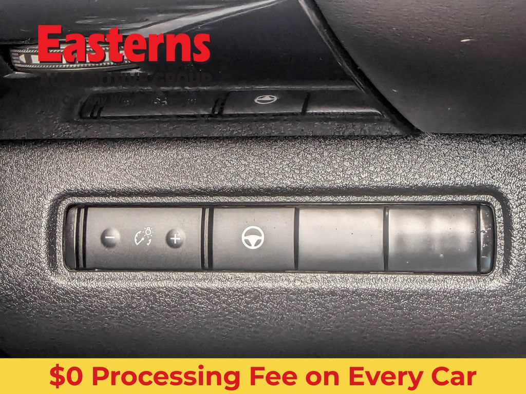 Used 2022 Nissan Pathfinder SV AWD/4WD image 35