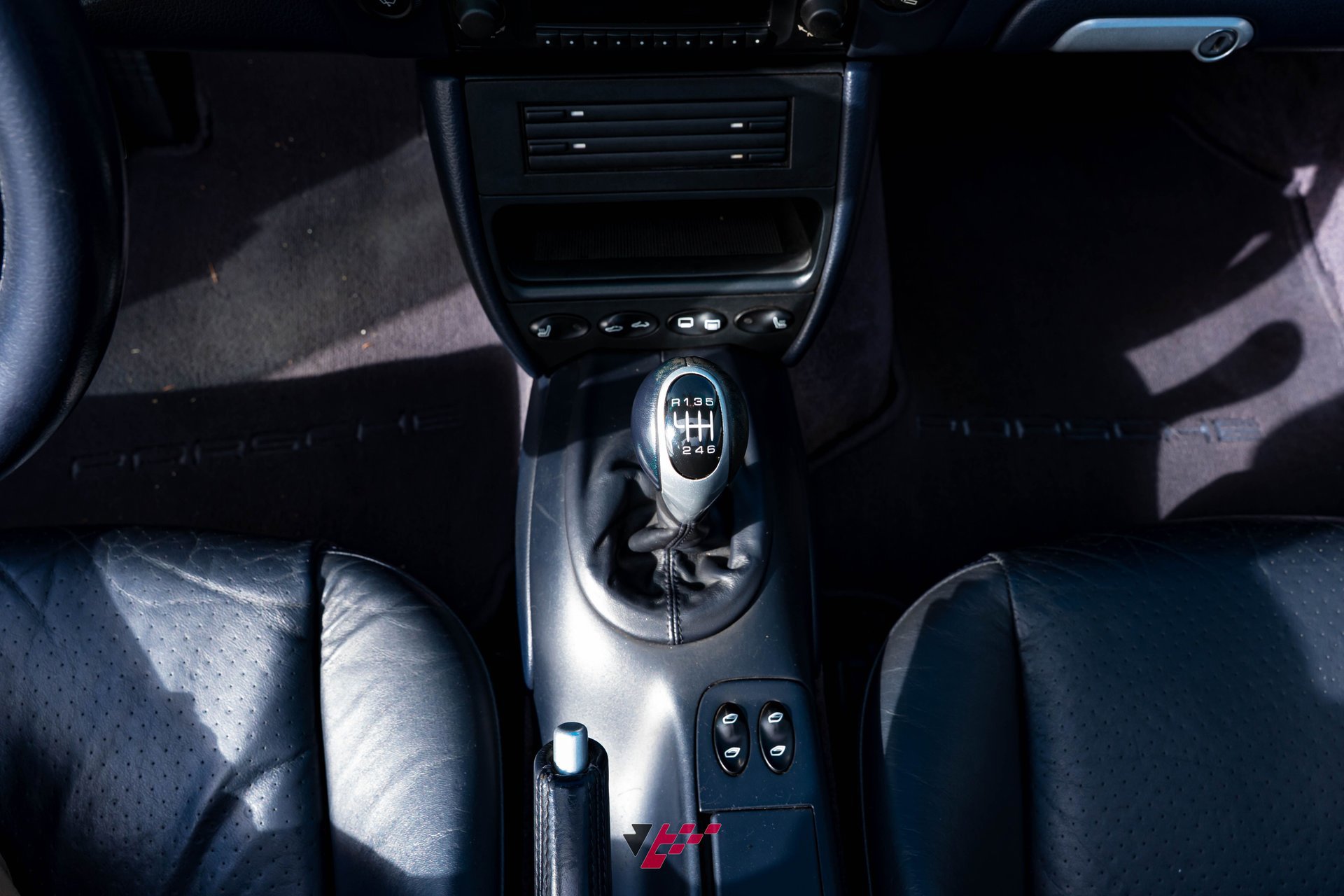 Used 2003 Porsche 911 Targa image 40