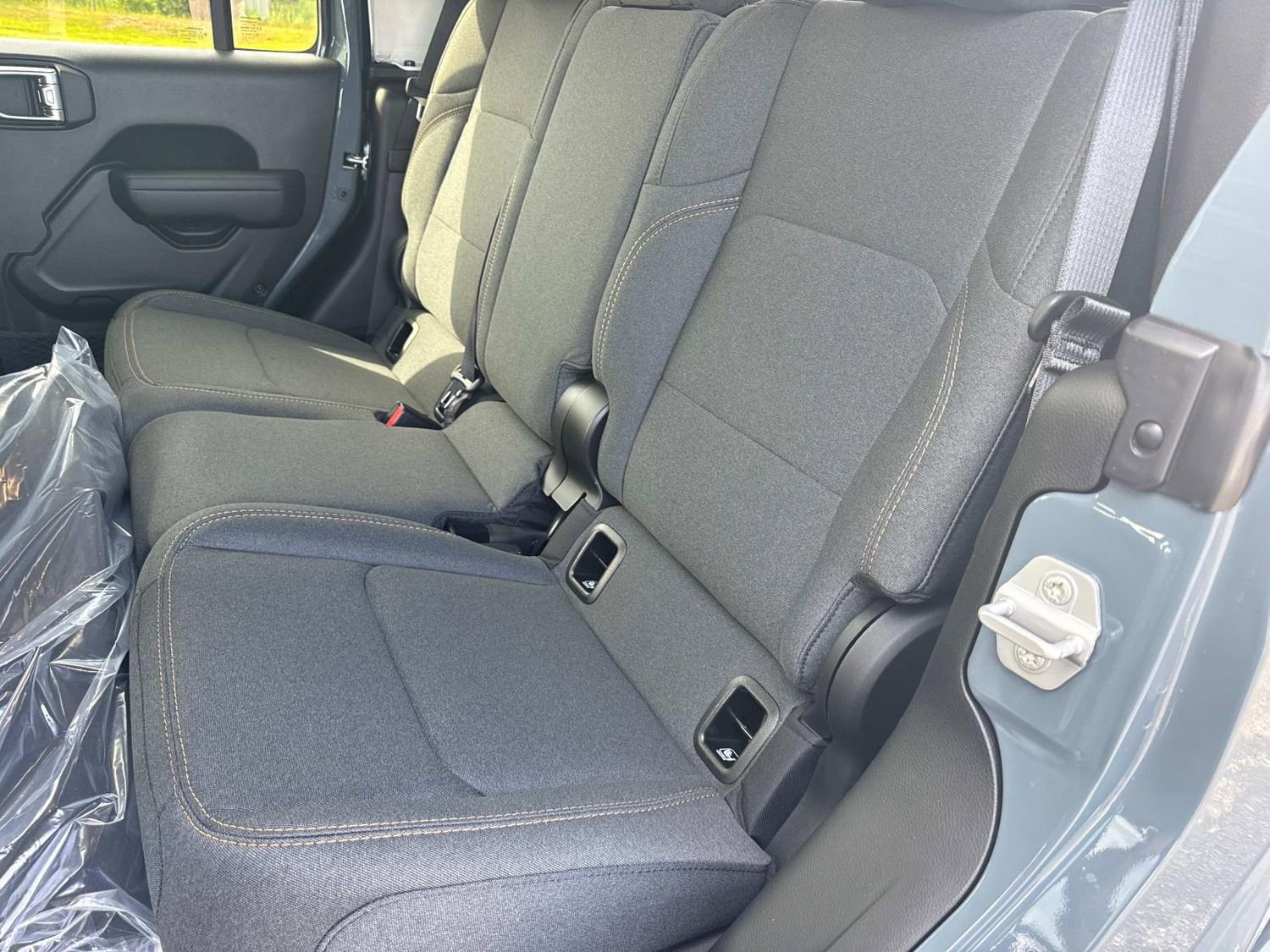 New 2025 Jeep Gladiator Sport AWD/4WD image 15