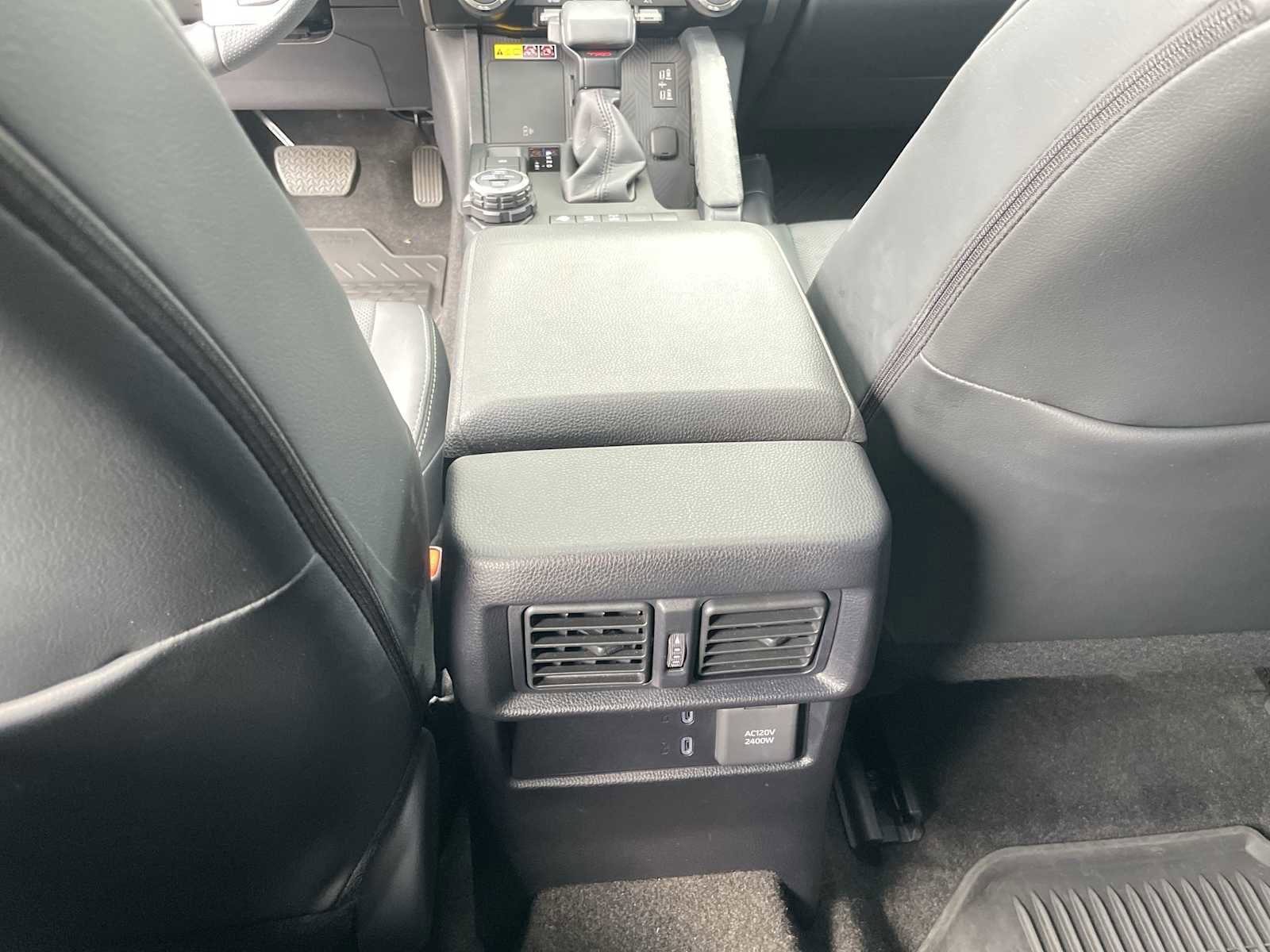 Used 2025 Toyota 4Runner TRD Off-Road Premium image 18