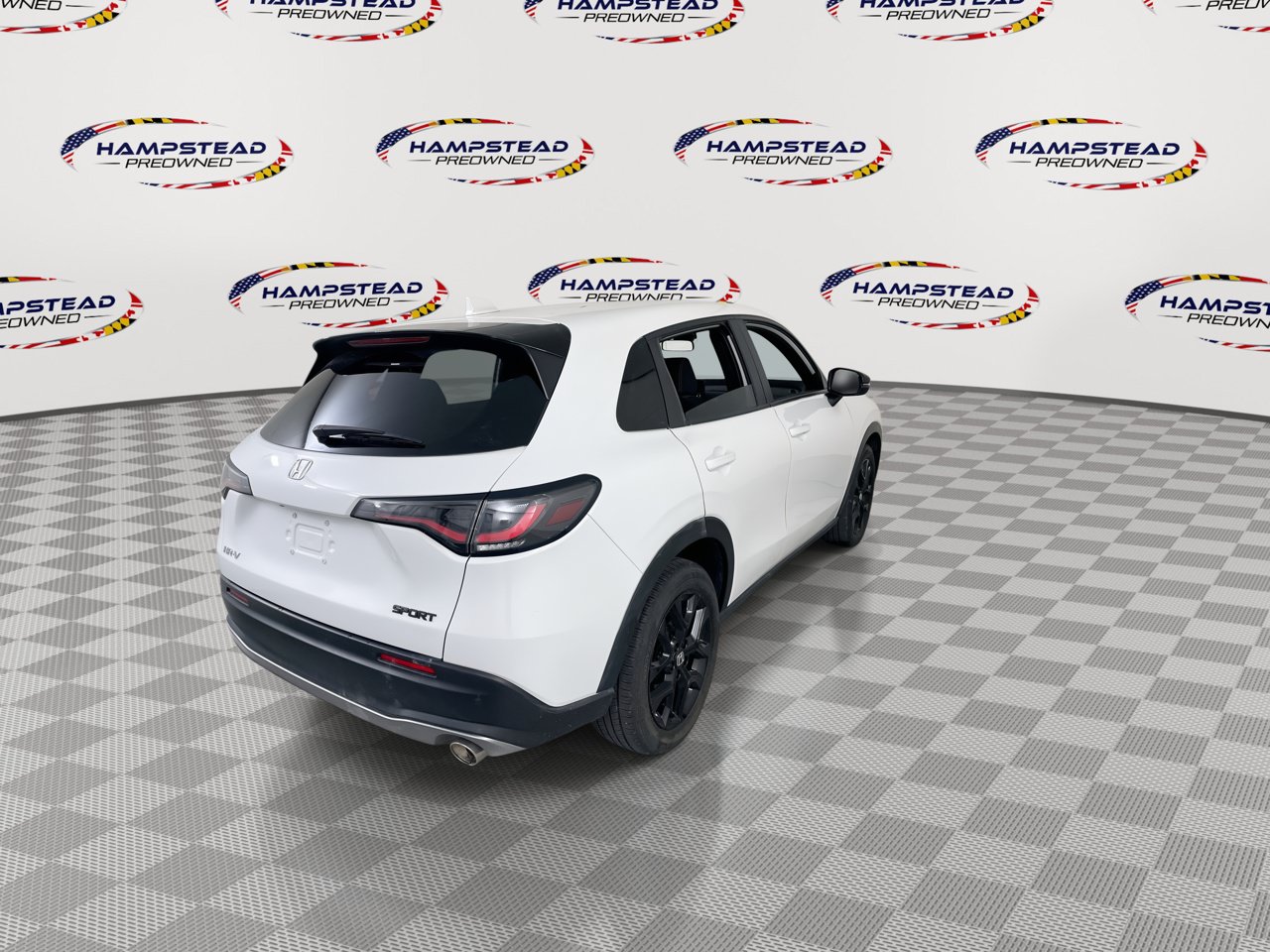 Used 2023 Honda HR-V Sport image 8
