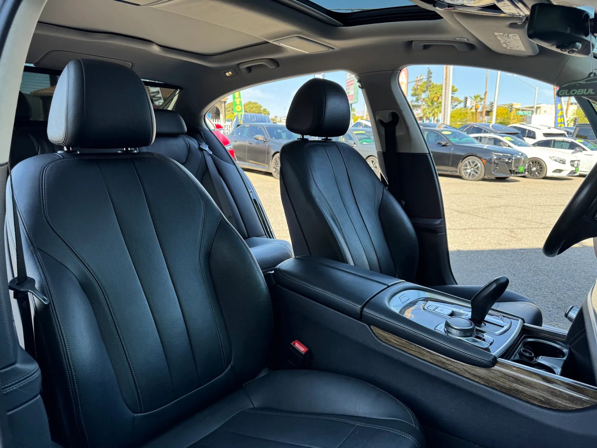 Used 2017 BMW 740i RWD image 17