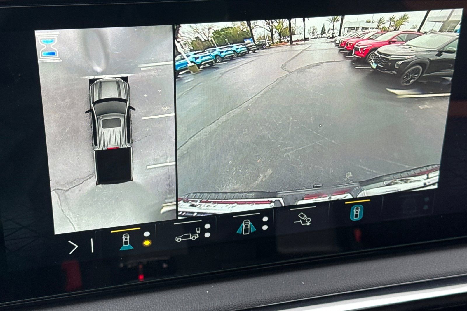 Used 2023 GMC Sierra 1500 AT4 w/ AT4 Premium Package image 22