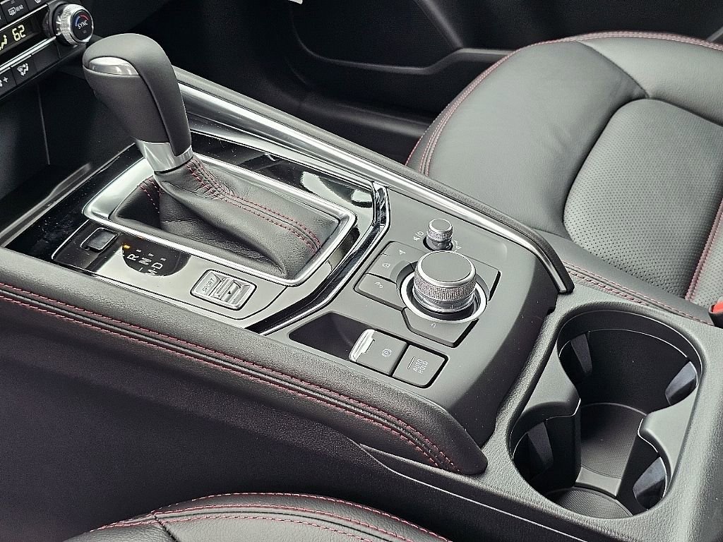 New 2025 MAZDA CX-5 Carbon Edition image 32