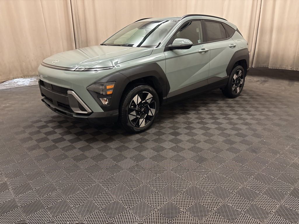 Certified 2024 Hyundai Kona SEL w/ Convenience Package image 1
