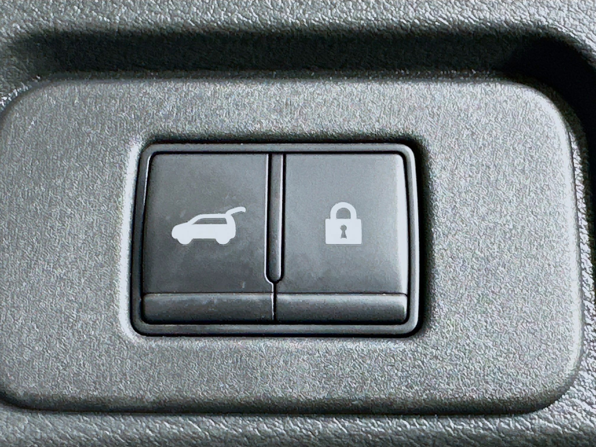 Used 2023 Nissan Rogue SL image 29