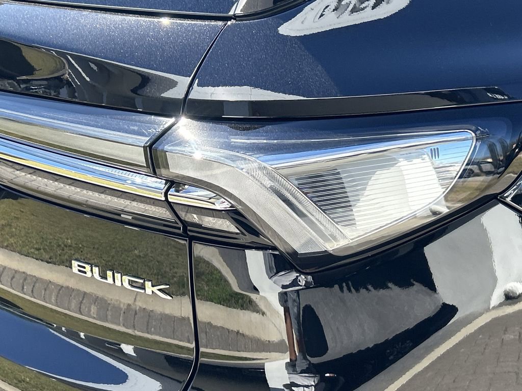 New 2026 Buick Enclave Avenir w/ Super Cruise Package image 9