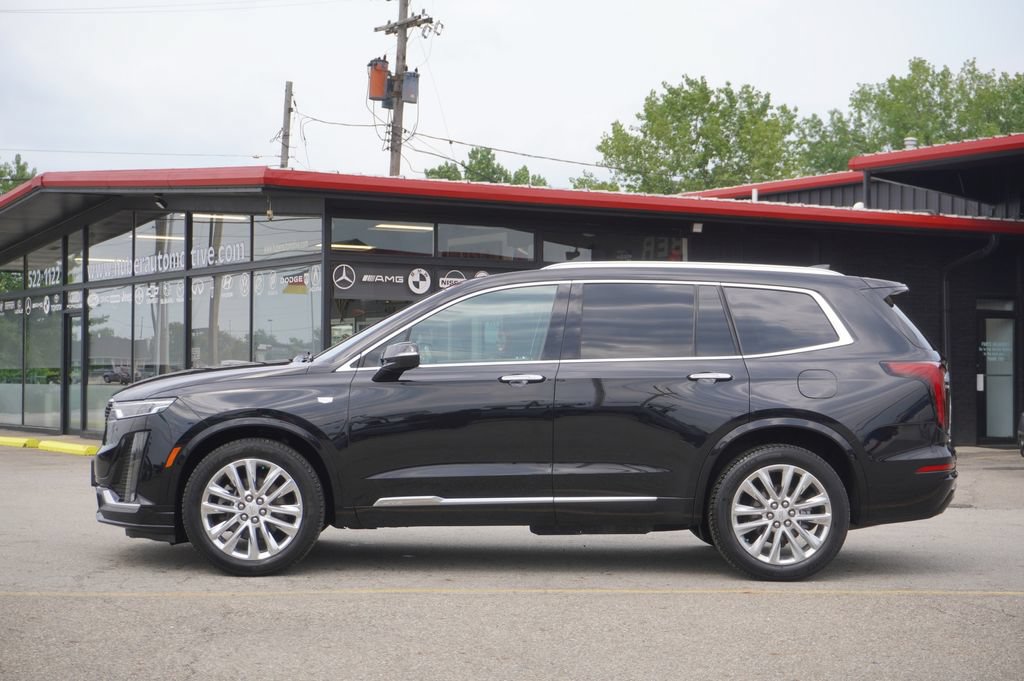Used 2020 Cadillac XT6 Premium Luxury AWD/4WD image 4