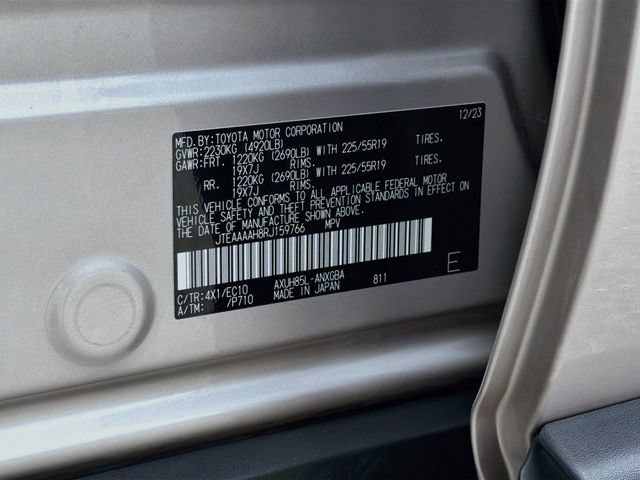 Used 2024 Toyota Venza XLE AWD/4WD image 43
