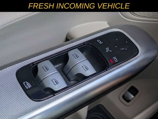 Used 2023 Mercedes-Benz GLC 300 image 19