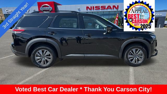 Certified 2024 Nissan Pathfinder SV AWD/4WD image 2