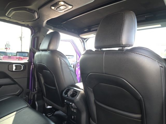 Used 2023 Jeep Wrangler Unlimited Sahara w/ Cold Weather Group image 50