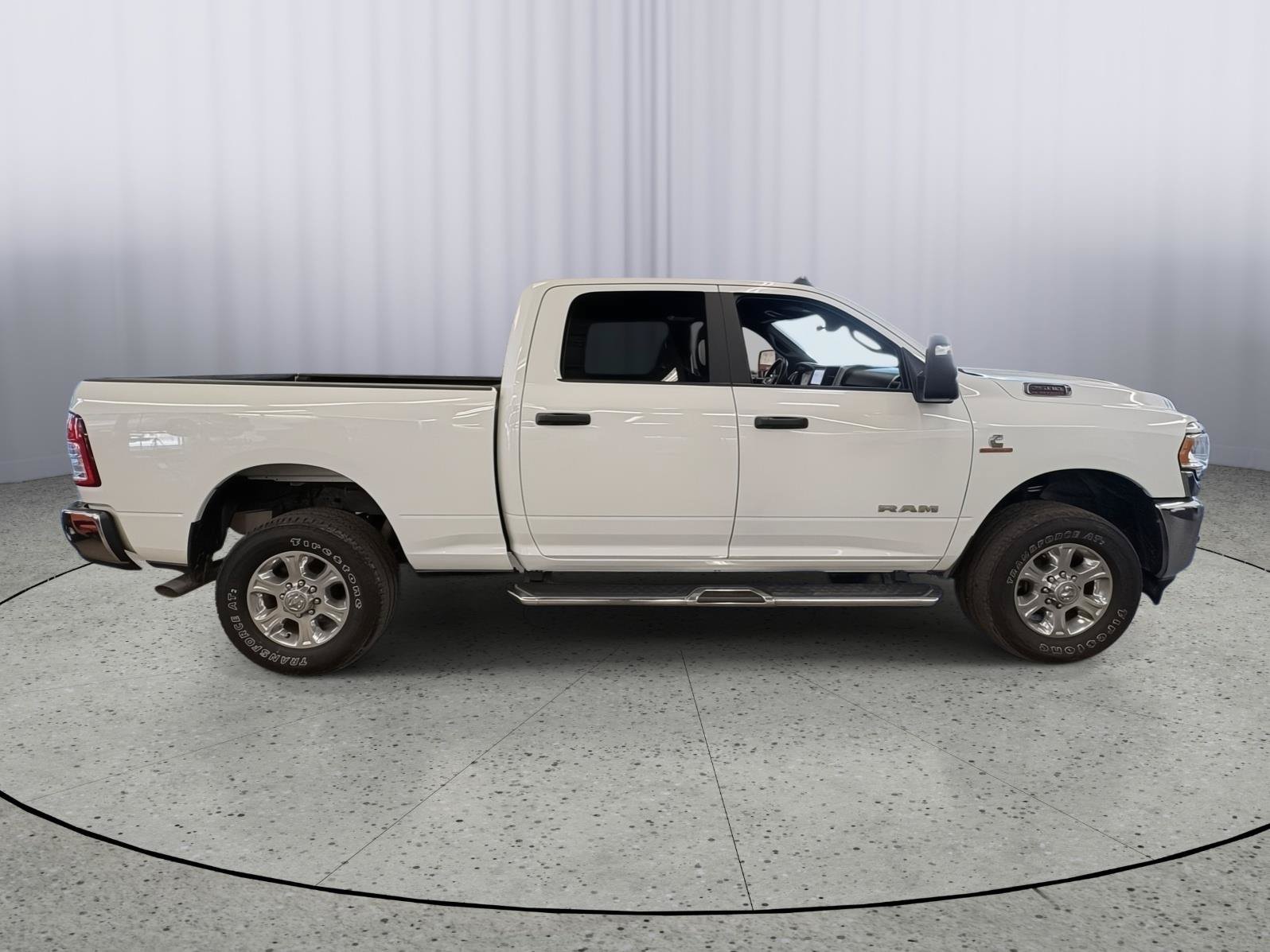 Used 2024 RAM 2500 Big Horn w/ Off Road Package AWD/4WD image 6