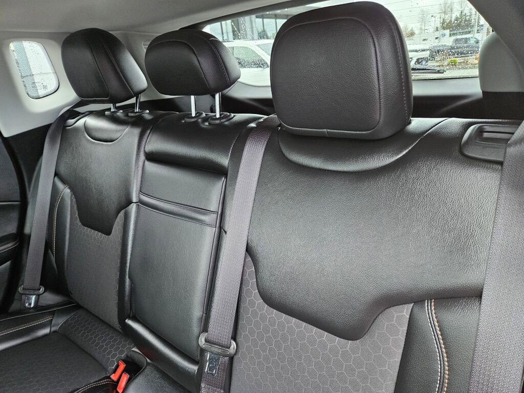 Used 2019 Jeep Compass Latitude w/ Popular Equipment Group image 15