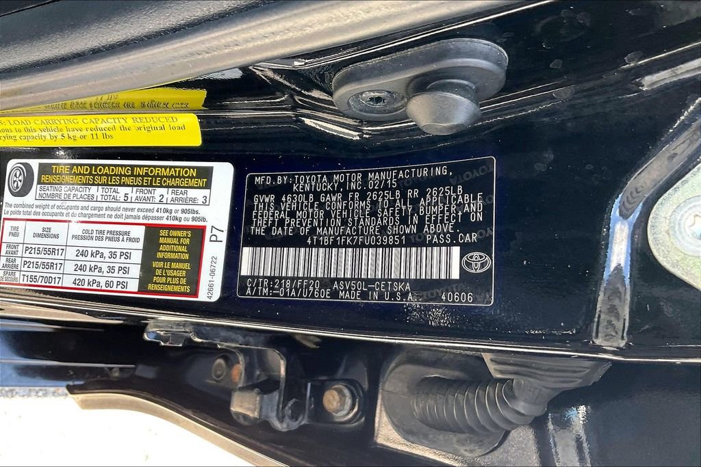 Used 2015 Toyota Camry SE FWD image 16