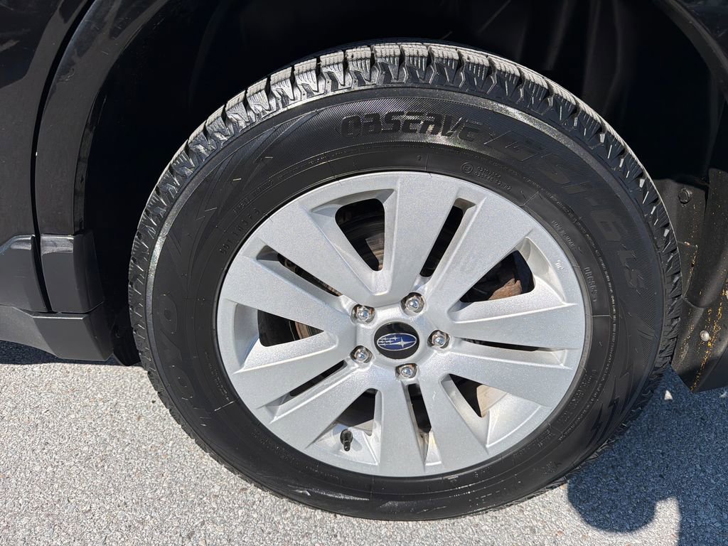 Used 2019 Subaru Outback 2.5i Premium AWD/4WD image 9