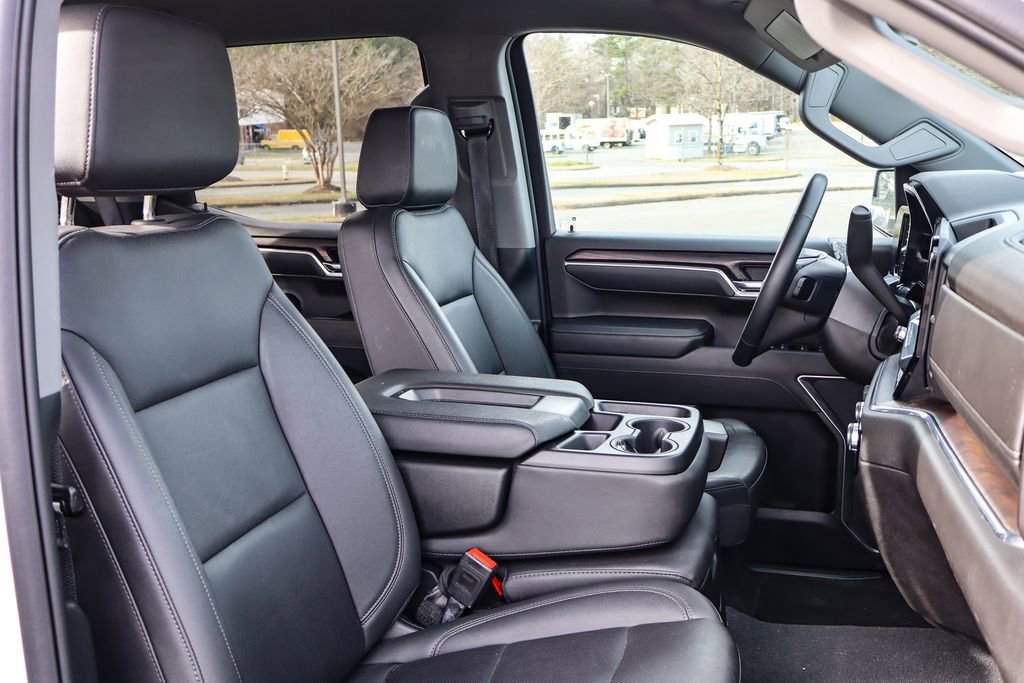 Certified 2025 GMC Sierra 1500 SLT image 13