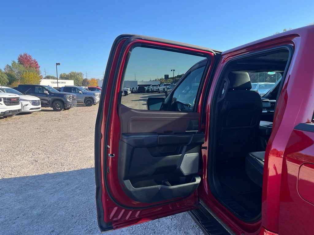 Used 2023 Ford F150 Lariat w/ Equipment Group 502A High AWD/4WD image 27