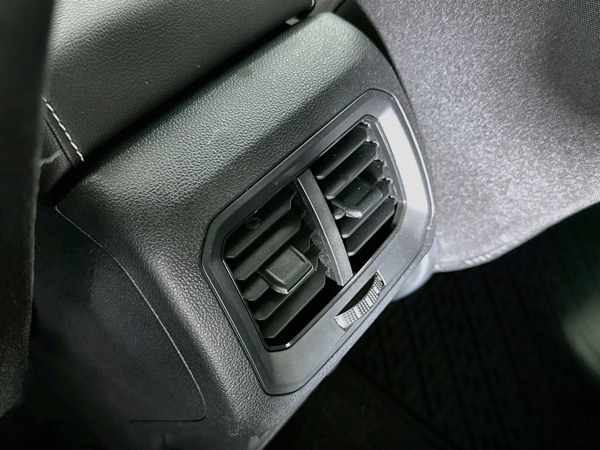 Used 2023 Volkswagen Tiguan S FWD image 25